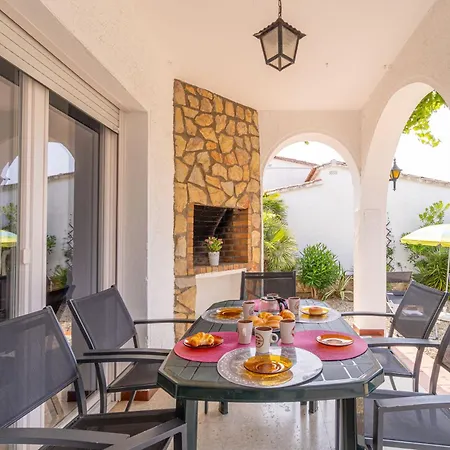 Apart-rent Casa Montseny 0119 Villa Empuriabrava
